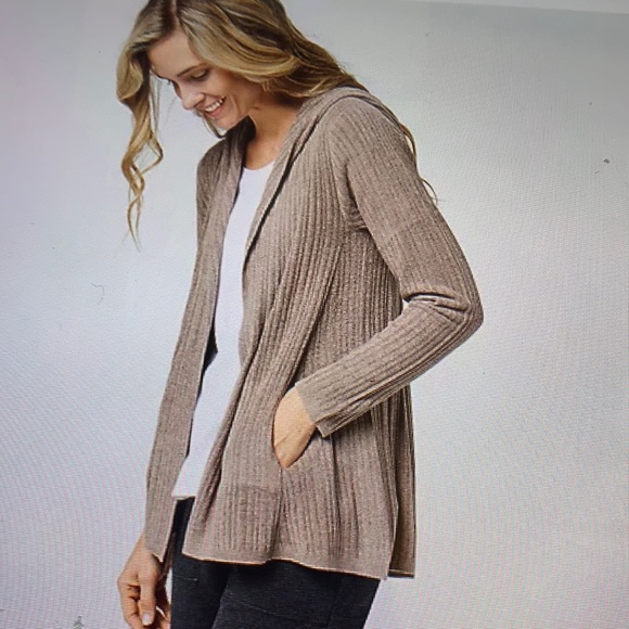 Barefoot Dreams Cozychic Ultra Lite 